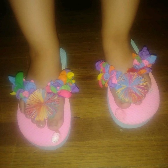Homemade flippy flops. - Picture 4 of 16